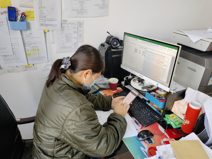 static/picture/1开展学习二十大廉洁谱新篇全面从严党知识答题活动照片2.jpg