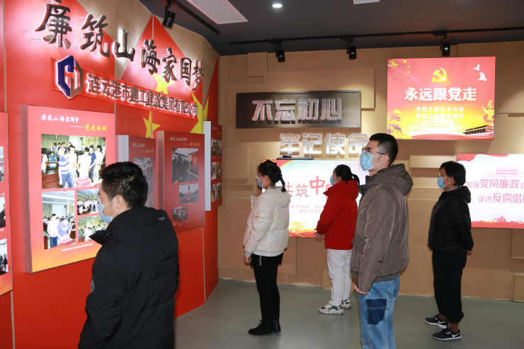 static/picture/1锐城建设党支部多举措持续助推清廉国企建设照片2.JPG